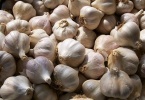 450px-Garlic_basket